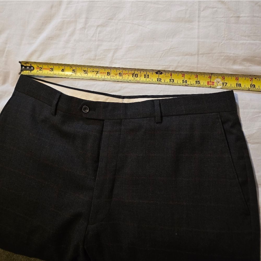 Jos. A. Bank Chatcol Brown Plaid Suit Size 43R Pants Are 36/31 - Picture 8 of 8